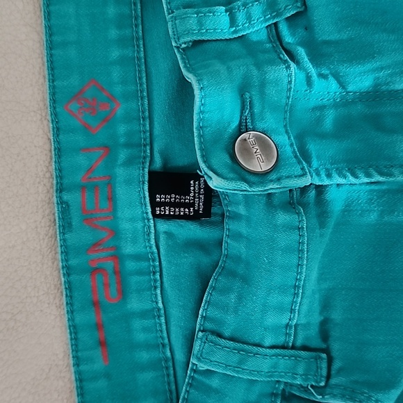 21 men Jean shorts - Picture 2 of 4